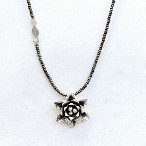Gemstone and Seed Bead 925 Silver Floral Pendant Necklace Vintage